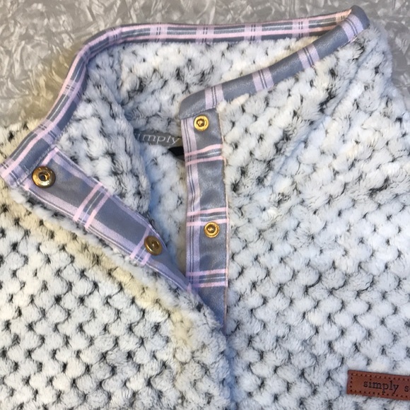 (NEW) Simply Southern Women’s ‘Simply Soft’ Fleece Pullover - Size Medium - Picture 9 of 15